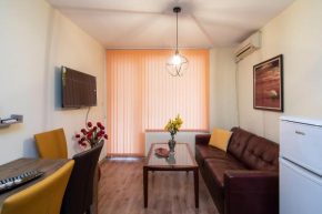 Four guests apartment close to city center and Medical University, Varna